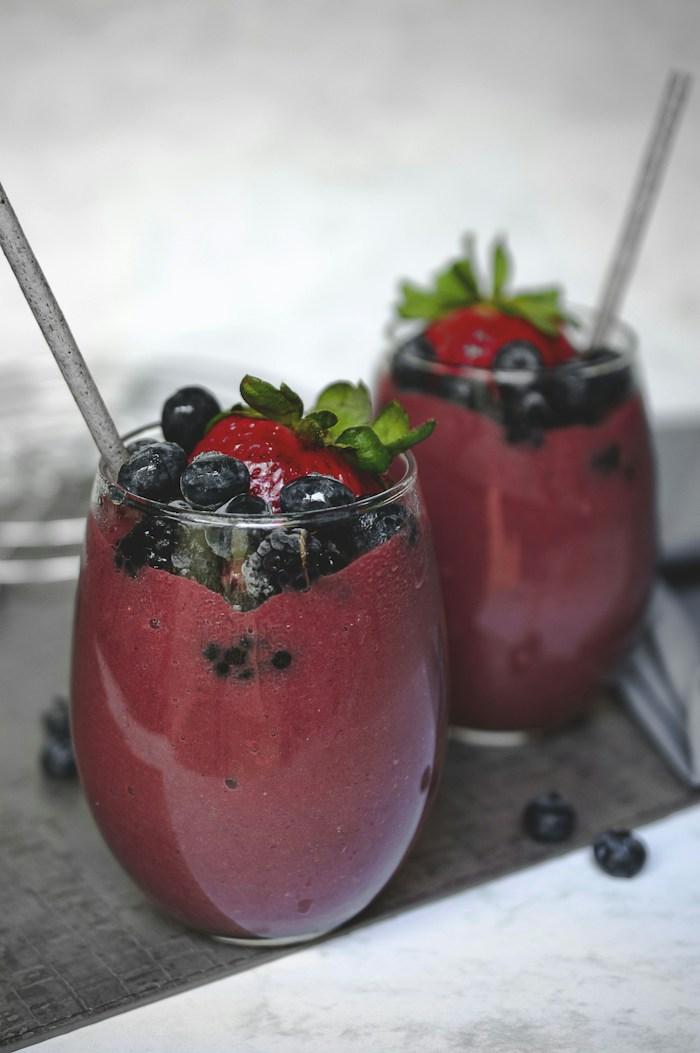 An example drink alongside an everyday food diary